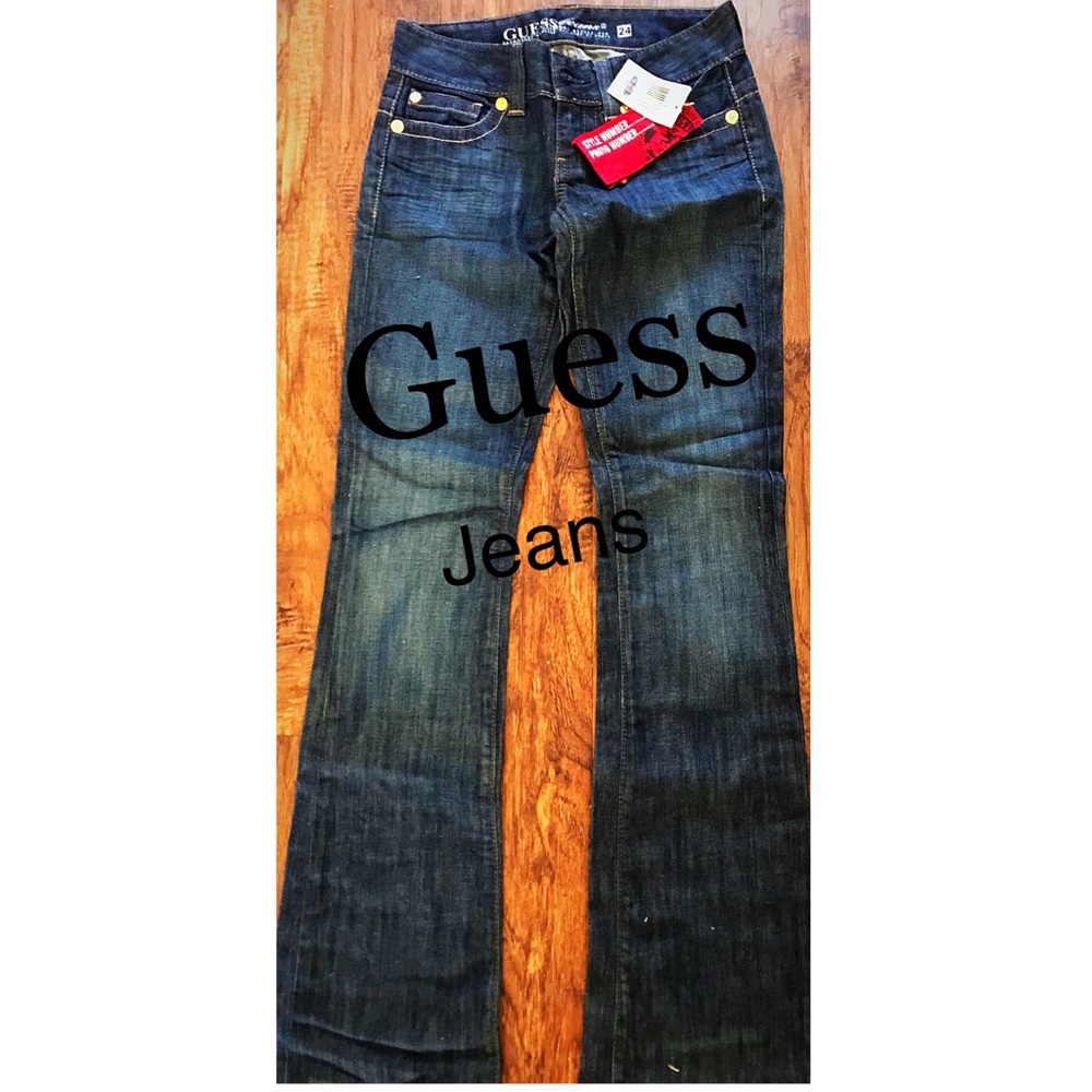 Guess Jeans •NWT• Bell Bottom Style